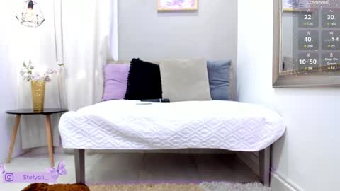    online show from February 8, 7:38 pm