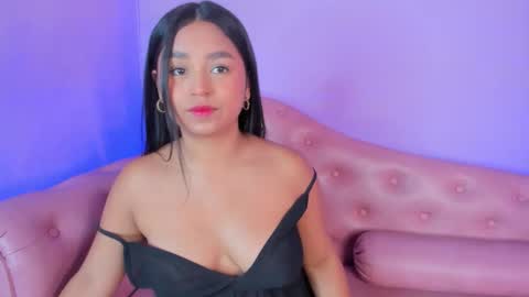 _julisweet_ online show from November 5, 12:27 pm