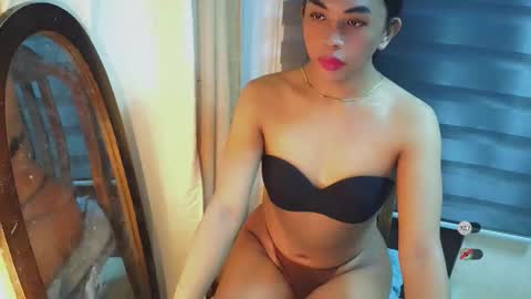 _karie_ online show from May 16, 3:58 am