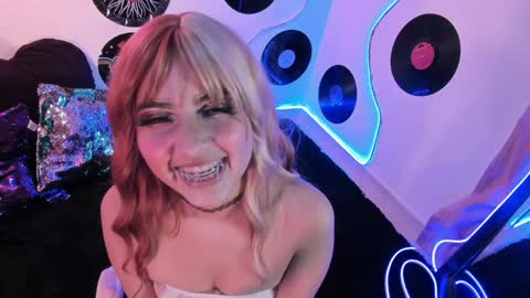 _karine01 online show from February 7, 8:11 am