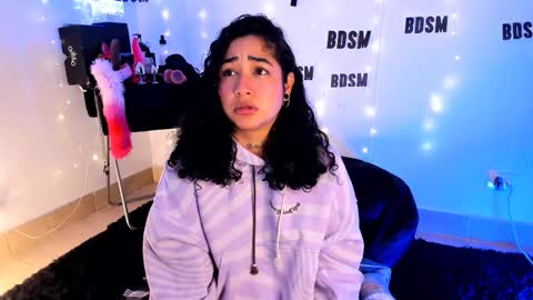     online show from February 25, 9:08 am