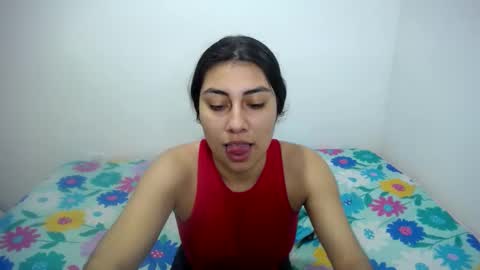 Snapshot of _katerin_love chatting on February 15, 12:59 am kateryn online show from February 15, 12:59 am