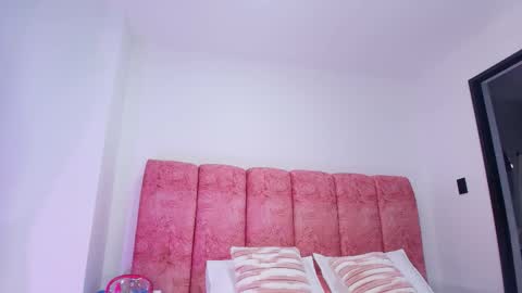 Kendall online show from November 26, 11:55 am