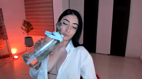 Snapshot of _kennya chatting on November 23, 12:43 am Kendra online show from November 23, 12:43 am