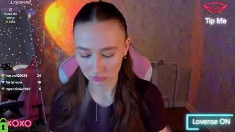 Snapshot of _kiki_angel_ chatting on February 25, 2:10 am Kiki online show from February 25, 2:10 am