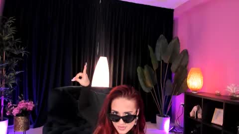 Kim online show from September 17, 2:08 pm