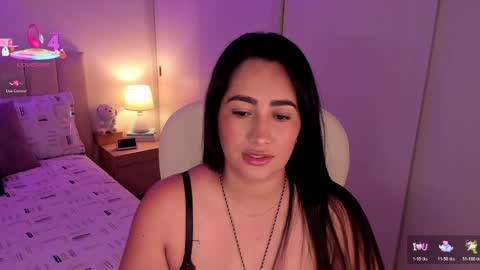 Snapshot of _kimdesire chatting on June 7, 5:22 am Kim online show from June 7, 5:22 am