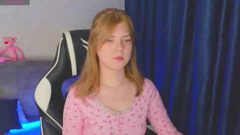 Molly   Emily online show from November 11, 5:46 pm