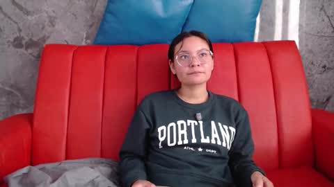 Jalina online show from December 5, 6:26 pm