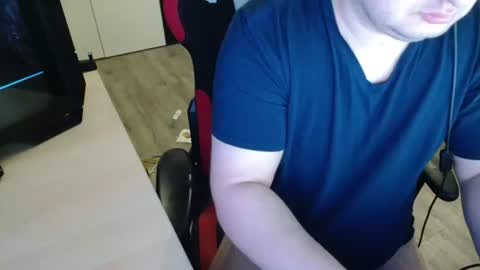 Snapshot of _kitsu_ chatting on July 12, 7:10 am _kitsu_ online show from July 12, 7:10 am