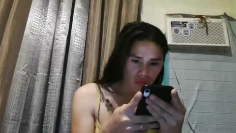 _kittieluxe online show from January 7, 5:43 am