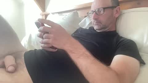 Kiwi online show from November 28, 9:39 pm