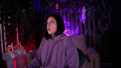 Snapshot of _kleo_ chatting on October 14, 2:45 am online show from October 14, 2:45 am