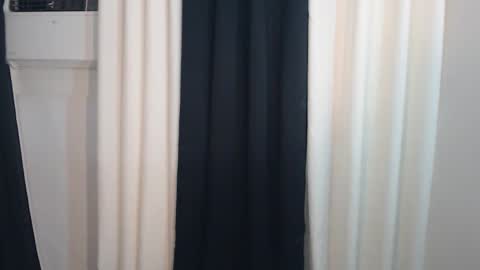 Kylie online show from November 14, 2:54 am