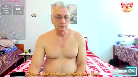 Lory online show from March 2, 8:59 am