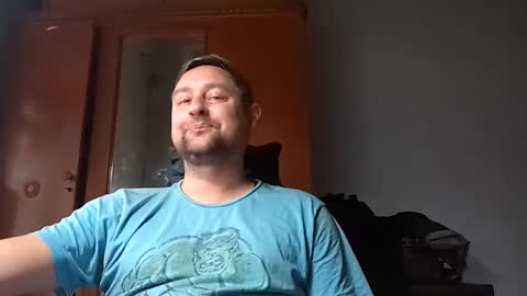 Snapshot of _lastjedi_ chatting on January 6, 11:25 am OBI-WAN online show from January 6, 11:25 am