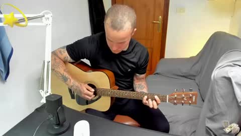 Layne online show from May 31, 3:19 pm