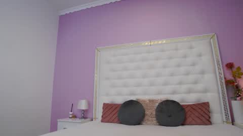 Lena Paul online show from December 22, 5:26 am