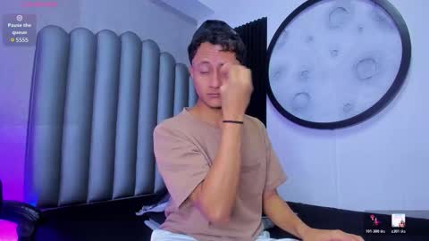 _leohot_ online show from January 10, 3:19 am