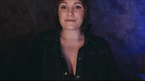 Letty online show from February 28, 3:15 am