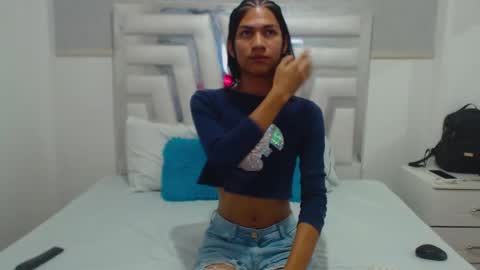 Snapshot of _lexx1e chatting on December 12, 1:28 pm _lexx1e online show from December 12, 1:28 pm