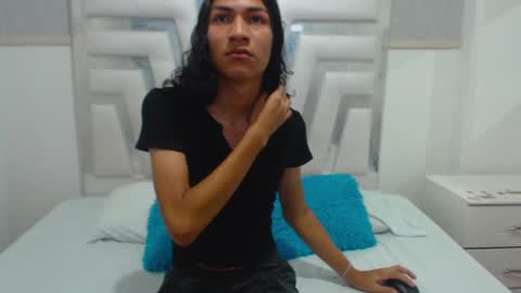 Snapshot of _lexx1e chatting on December 14, 1:27 pm _lexx1e online show from December 14, 1:27 pm