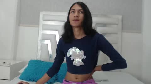 Snapshot of _lexx1e chatting on December 21, 1:42 pm _lexx1e online show from December 21, 1:42 pm