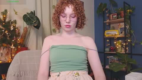 Snapshot of _lightmyfire chatting on December 23, 8:55 am Salome Lovense always on from 5 tk My content and your custom requests online show from December 23, 8:55 am