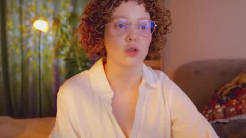 Snapshot of _lightmyfire chatting on February 6, 7:56 am Salome Lovense always on from 5 tk My content and your custom requests online show from February 6, 7:56 am