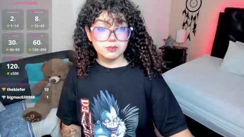 Liily online show from March 9, 9:30 pm