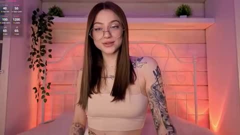 Snapshot of _lisaalisa_ chatting on March 17, 12:30 pm Alice online show from March 17, 12:30 pm