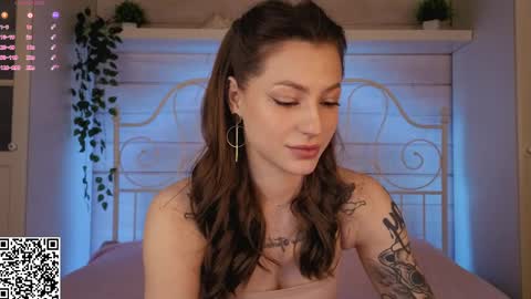 Snapshot of _lisaalisa_ chatting on April 9, 12:21 pm Alice online show from April 9, 12:21 pm