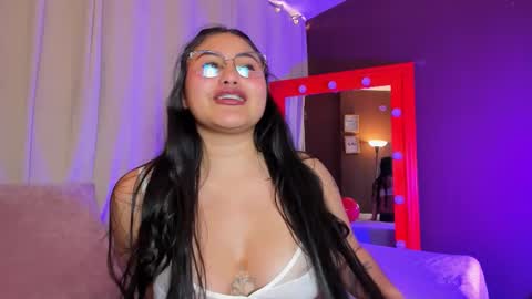 Ivy 3 online show from February 26, 7:35 pm