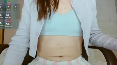 Snapshot of _little_misss chatting on December 31, 9:31 am Mila online show from December 31, 9:31 am