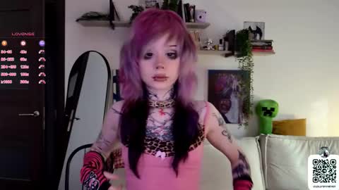 Lolly online show from September 11, 1:11 pm