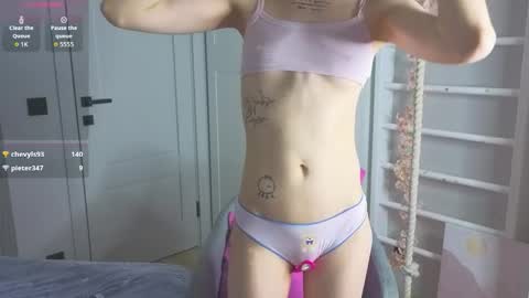 Emma online show from November 14, 5:28 am