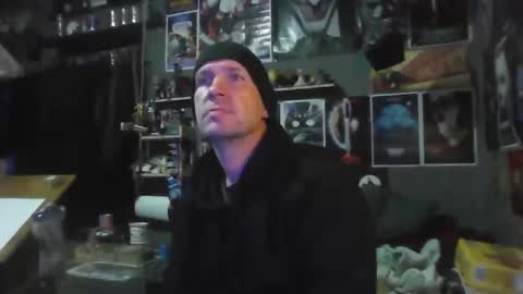 That guy online show from February 25, 12:31 am