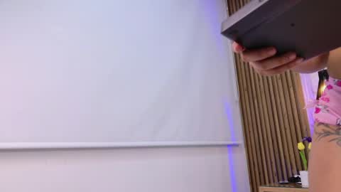 Luisa merrid online show from April 17, 3:04 pm