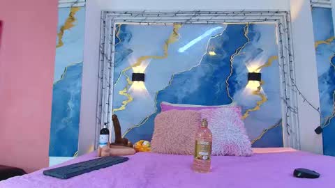 Lorrayne online show from January 16, 12:09 pm