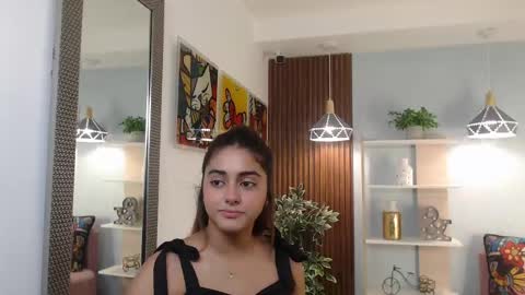 Lucy online show from May 30, 11:07 am
