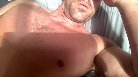 _lululeo_ online show from May 30, 2:19 am