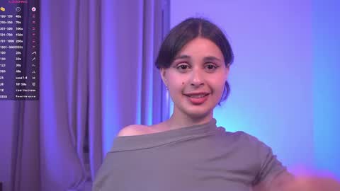 Snapshot of _luminika chatting on June 22, 4:15 pm Nika online show from June 22, 4:15 pm