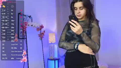 Snapshot of _luminika chatting on August 2, 4:05 pm Nika online show from August 2, 4:05 pm