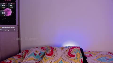  Luna  online show from January 13, 3:50 pm