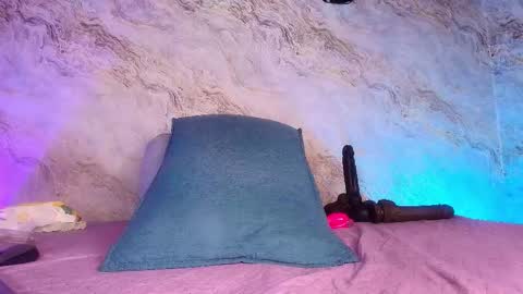 Maddy online show from November 15, 12:02 pm