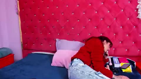 _maleja_19 online show from May 29, 3:04 am