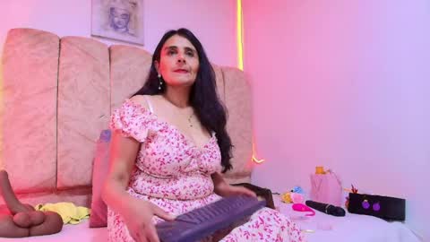 _marcela__ online show from April 15, 11:28 am