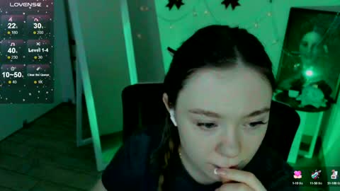 Snapshot of _margoqueen_ chatting on January 24, 10:00 am Margo online show from January 24, 10:00 am