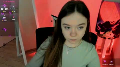 Snapshot of _margoqueen_ chatting on March 3, 6:59 am Margo online show from March 3, 6:59 am