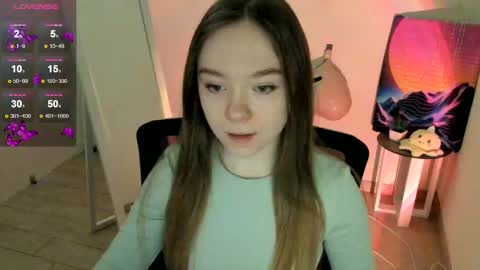 Snapshot of _margoqueen_ chatting on March 7, 7:19 am Margo online show from March 7, 7:19 am